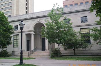 Comparative Literature logo